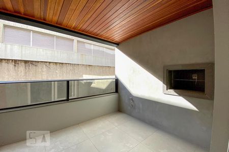 Sacada da Sala com churrasqueira de apartamento à venda com 2 quartos, 69m² em Morro do Espelho, São Leopoldo