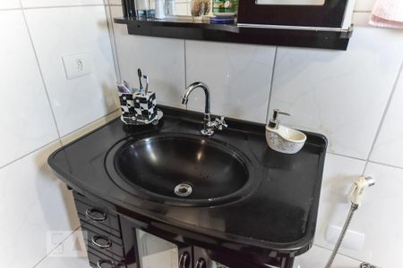 Casa à venda com 223m², 3 quartos e 3 vagasBanheiro da Suíte