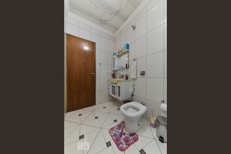 Casa à venda com 223m², 3 quartos e 3 vagasBanheiro Social