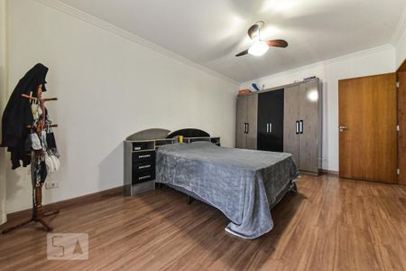 Casa à venda com 223m², 3 quartos e 3 vagasSuíte