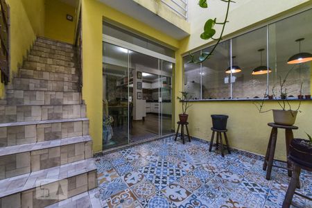Casa à venda com 223m², 3 quartos e 3 vagasQuintal