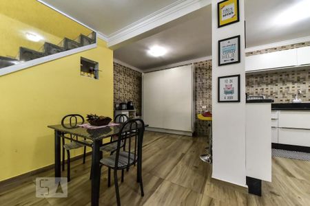 Casa à venda com 223m², 3 quartos e 3 vagasCozinha