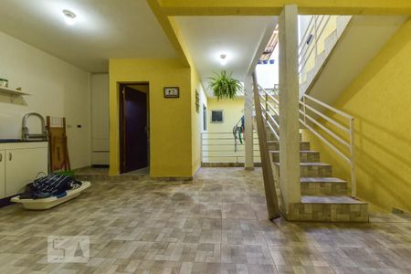 Casa à venda com 223m², 3 quartos e 3 vagasÁrea de Serviço