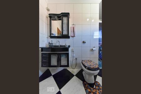 Casa à venda com 223m², 3 quartos e 3 vagasBanheiro da Suíte