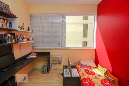 Apartamento à venda com 113m², 3 quartos e 1 vagaQuarto 2