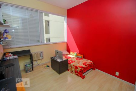 Apartamento à venda com 113m², 3 quartos e 1 vagaQuarto 2