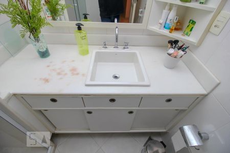 Apartamento à venda com 113m², 3 quartos e 1 vagaBanheiro da Suíte