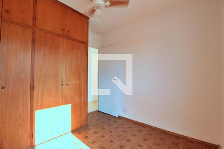 Apartamento à venda com 78m², 3 quartos e 1 vagaQuarto 2