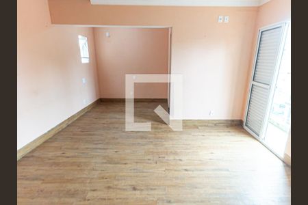 Suíte de casa à venda com 5 quartos, 223m² em Vila Invernada, São Paulo