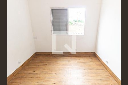 Quarto 1 de casa à venda com 5 quartos, 223m² em Vila Invernada, São Paulo