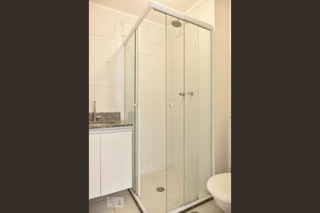 Apartamento à venda com 65m², 2 quartos e 1 vagaBanheiro da suite