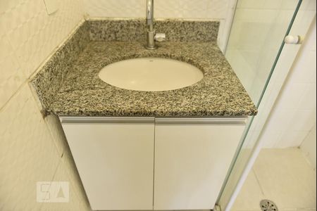 Apartamento à venda com 65m², 2 quartos e 1 vagaBanheiro da suite