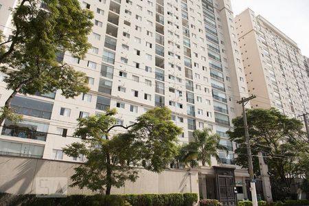 Apartamento à venda com 65m², 2 quartos e 1 vagaFachada