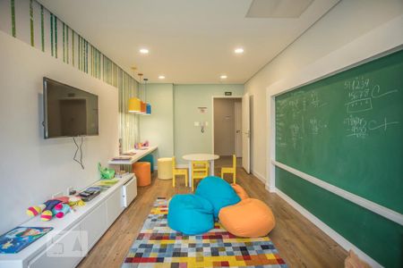 Apartamento à venda com 56m², 2 quartos e 1 vaga Apartamento à venda com 56m², 2 quartos e 1 vagaÁrea comum - Brinquedoteca