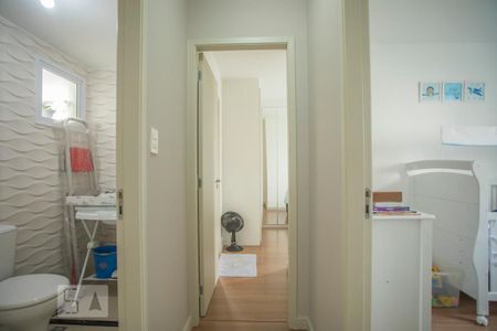 Corredor de apartamento à venda com 2 quartos, 56m² em Saúde, São Paulo