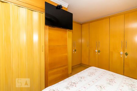 Suíte de casa à venda com 3 quartos, 320m² em Vila Maria Alta, São Paulo