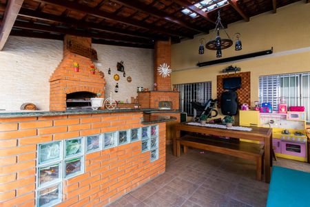 Casa à venda com 320m², 3 quartos e 8 vagasÁrea de Lazer