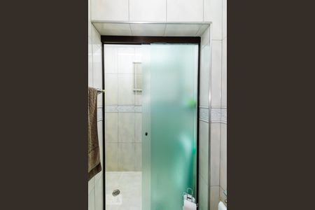 Casa à venda com 320m², 3 quartos e 8 vagasBanheiro da Suíte