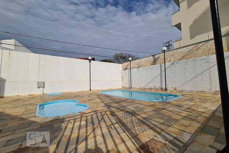 Apartamento para alugar com 45m², 2 quartos e 1 vagaÁrea comum - Piscina