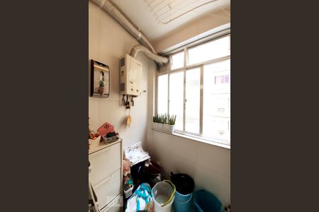 Apartamento para alugar com 58m², 2 quartos e 1 vagaÁrea de Serviço