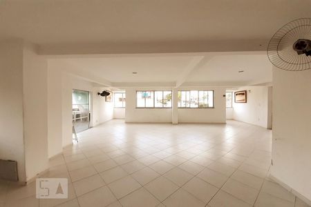 Apartamento para alugar com 58m², 2 quartos e 1 vagaÁrea comum - Salão de festas