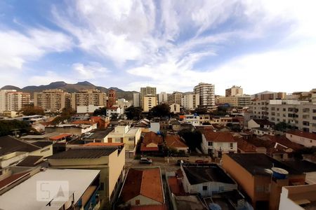 Apartamento para alugar com 58m², 2 quartos e 1 vagaVista