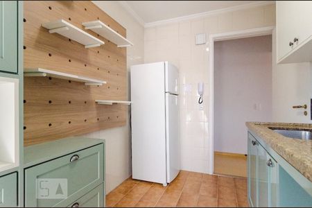 Apartamento à venda com 62m², 2 quartos e 1 vaga Apartamento à venda com 62m², 2 quartos e 1 vagaCozinha