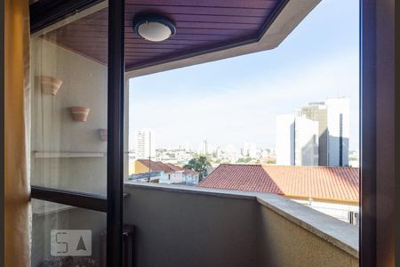 Apartamento para alugar com 62m², 2 quartos e 1 vagaSacada