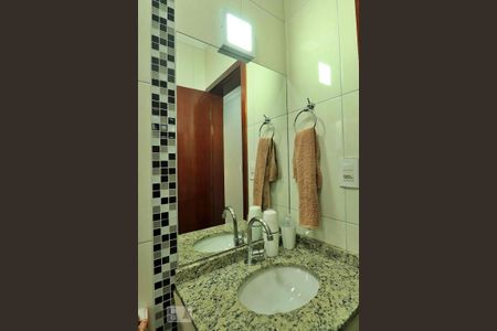 Apartamento à venda com 152m², 3 quartos e 2 vagasBanheiro Social