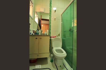 Banheiro da Suíte de apartamento à venda com 3 quartos, 152m² em Vila Curuca, Santo André