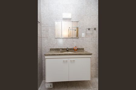 Casa à venda com 160m², 5 quartos e 3 vagasBanheiro 3