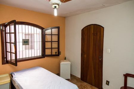 Casa à venda com 160m², 5 quartos e 3 vagasEdícula