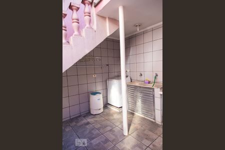 Casa à venda com 160m², 5 quartos e 3 vagasÁrea de Serviço