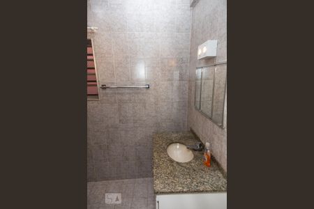 Casa à venda com 160m², 5 quartos e 3 vagasBanheiro 3