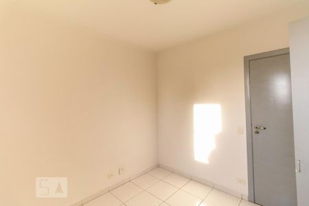 Quarto 1 de apartamento para alugar com 2 quartos, 48m² em Vila Brasílio Machado, São Paulo