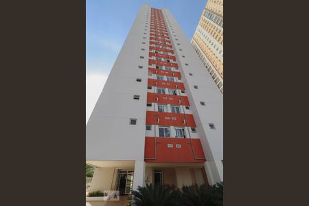 Apartamento à venda com 59m², 2 quartos e 1 vaga Apartamento à venda com 59m², 2 quartos e 1 vagaFachada