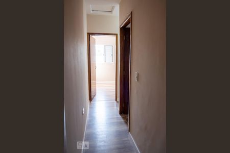 Corredor de casa de condomínio para alugar com 2 quartos, 70m² em Cidade Líder, São Paulo