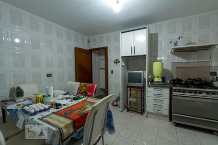 Casa para alugar com 175m², 3 quartos e 2 vagasCozinha