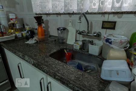 Casa para alugar com 175m², 3 quartos e 2 vagasPia