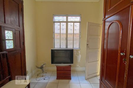 Casa à venda com 300m², 2 quartos e 1 vagaQuarto 2