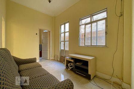 Sala de casa à venda com 2 quartos, 300m² em Vila Kosmos , Rio de Janeiro