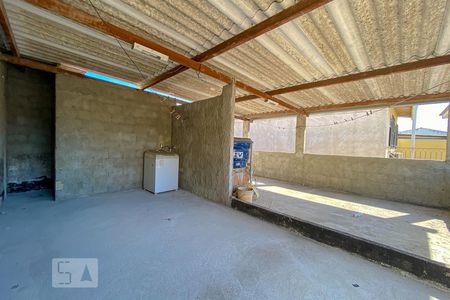 Casa à venda com 300m², 2 quartos e 1 vagaTerraço