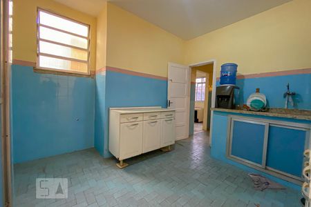 Casa à venda com 300m², 2 quartos e 1 vagaCozinha