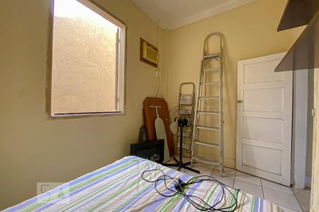 Quarto 1 de casa à venda com 2 quartos, 300m² em Vila Kosmos , Rio de Janeiro