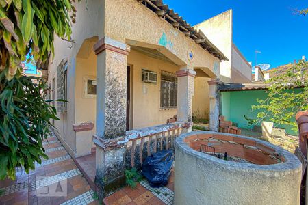 Casa à venda com 300m², 2 quartos e 1 vagaVaranda