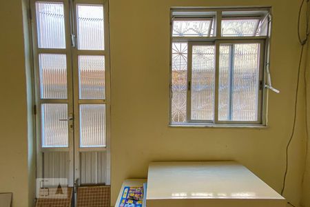 Sala de casa à venda com 2 quartos, 300m² em Vila Kosmos , Rio de Janeiro