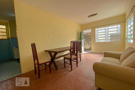 Casa à venda com 300m², 2 quartos e 1 vagaCopa