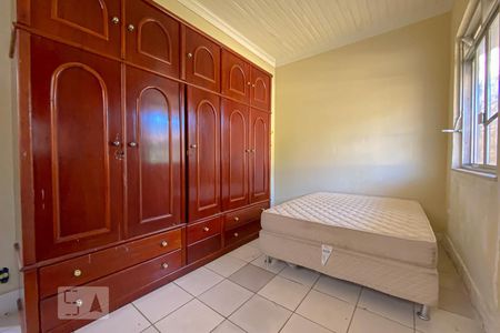 Quarto 2 de casa para alugar com 2 quartos, 300m² em Vila Kosmos , Rio de Janeiro