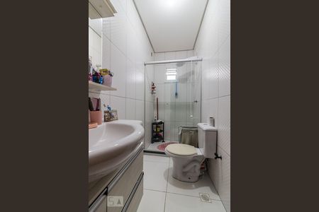 Detalhe do Banheiro da Suite de casa à venda com 2 quartos, 75m² em Glória, Porto Alegre