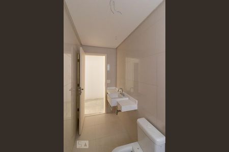Apartamento à venda com 190m², 4 quartos e 4 vagas Apartamento à venda com 190m², 4 quartos e 4 vagasBanheiro Social